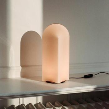 HAY Parade LED asztali lámpa piros rózsaszín magasság 32 cm kép