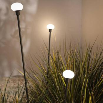 Karman LED földbe szúrható lámpa MINUIT, magasság 210 cm, fekete, IP65 kép