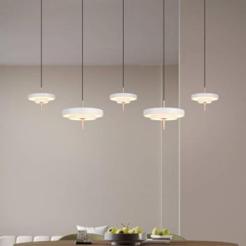 Keaton LED lógó lámpa, világosszürke, hossza 140 cm, CCT, 5 izzós. kép