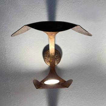 Knikerboker Le Gigine LED falilámpa, bronz levél kép