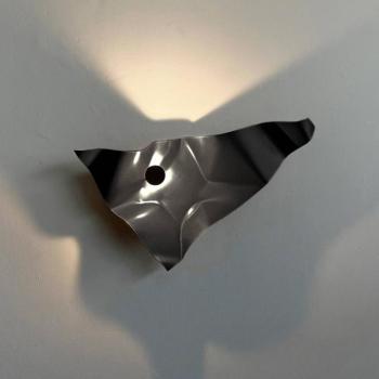 Knikerboker LED fali lámpa Zona d'ombra, szürke, 79 cm kép