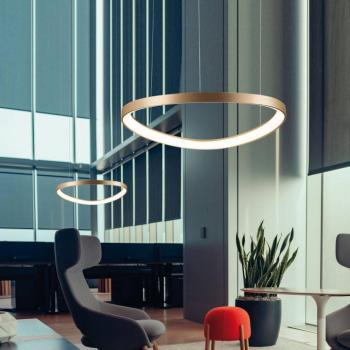 LED függő lámpa Loop, arany, Ø 80 cm kép