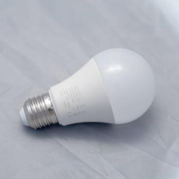 LED izzó, matt, E27, 6,5 W, 3000 K, 900 lm kép