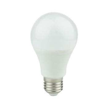 LED Izzók szürkületérzékelővel A60 E27/9W/230V 3000K EK8048