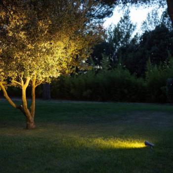 LED kültéri spotlámpa Oje, 600 lm, 2700 K, IP66, dimmelhető. kép