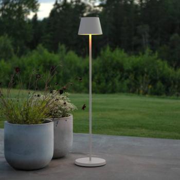 LED tölthető állólámpa Pomezia, fehér, 124 cm, IP54, USB kép