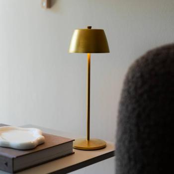 LED tölthető asztali világítás Eze, matt arany, 32 cm, IP54, USB kép