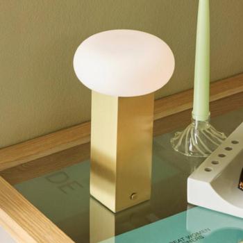 LED tölthető asztali világítás, sárgaréz színű, magasság 20 cm, fém kép