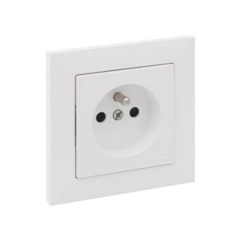 Legrand - Fali aljzat kerettel SUNO 250V fehér LR0092+LR0081 kép