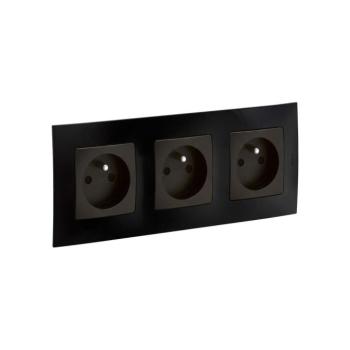 Legrand - Háromfoglalatos lakossági aljzat kerettel NILOE 250V fekete LR0014+3xLR0001 kép