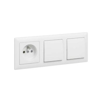 Legrand -Kettős egypólusú 1-es számú kapcsoló és háztartási aljzat SUNO kerettel 250V fehér LR0078+LR0081+2XLR0086 kép