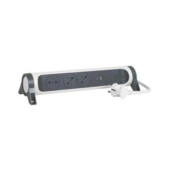 Legrand 049416 - Hosszabbító kapcsolóval 3Z Típus E + USB-A + USB-C 1,5m 049416 kép