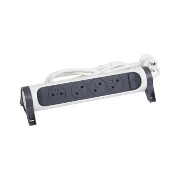 Legrand 049459 - Hosszabbító kapcsolóval 4Z Típus E 3m 049459 kép