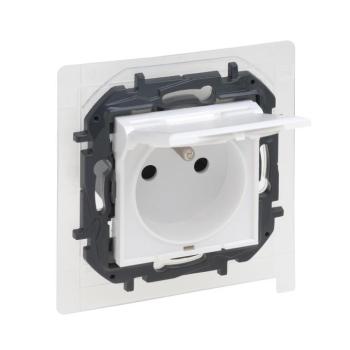 Legrand - NILOE STEP keret nélküli kültéri dugalj 250V IP44 fehér 863135B kép