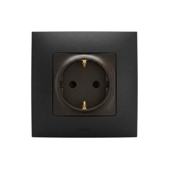 Legrand - SCHUKO háztartási konnektor NILOE kerettel 250V fekete LR0012+LR0114 kép