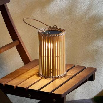 Lindby LED-es napelemes asztali lámpa Amaria, bambusz, Ø 12 cm kép