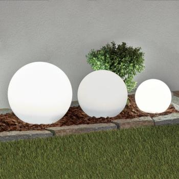 Lindby LED napelemes lámpák Lago, 3 darabos szett, gömbök, földi tüske, fehér kép
