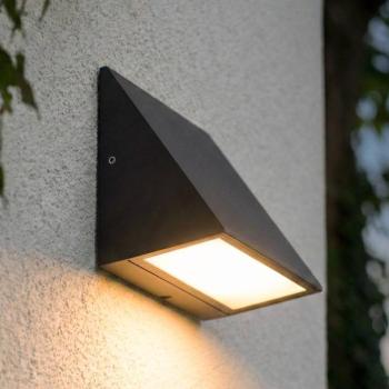 Lindby Triava LED kültéri fali világítás, fekete, 10 cm, IP65 kép