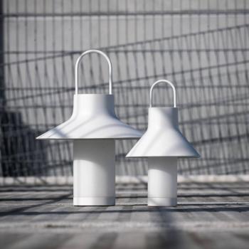 LOOM DESIGN LED tölthető asztali világítás Shadow Small, fehér, IP65 kép
