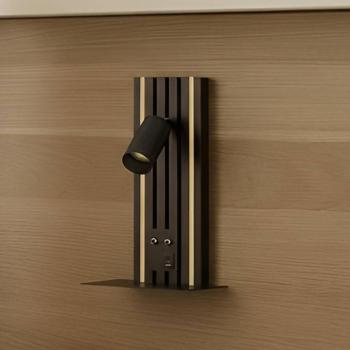 Lucande LED fali világítás Tiron, magasság 35 cm, tölgyfa, USB kép