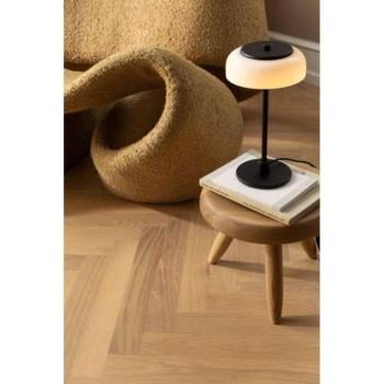 Nuura LED asztali világítás Blossi, magasság 31 cm, fekete/opál