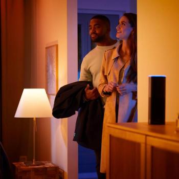 Philips Hue LED izzó 2x E27 8,1 W CCT RGB Bridge Pro kép
