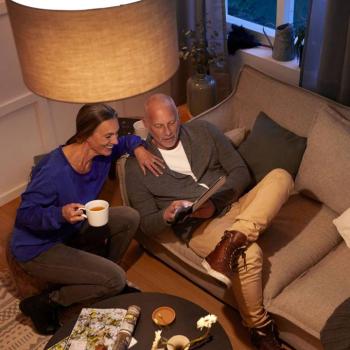 Philips LED Classic csepp lámpa E14 P45 1,4W átlt. kép