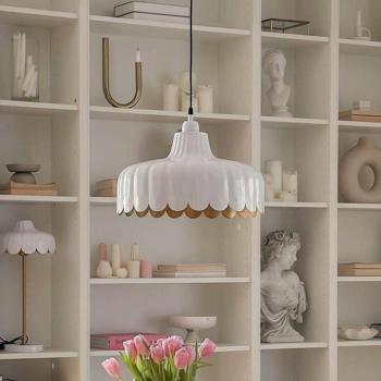PR Home Wells függőlámpa, fehér/arany, Ø 43 cm, fém kép