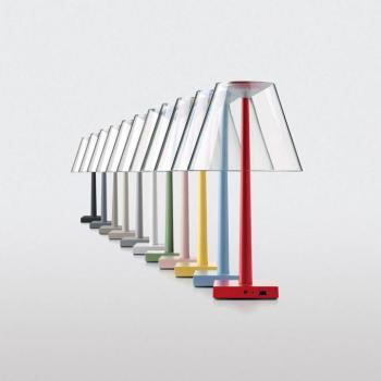 Rotaliana Dina+ T1 LED-es újratölthető asztali lámpa krém színben kép
