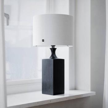 Rydens Woody asztali világítás, magasság 56 cm, fekete-fehér, fa kép