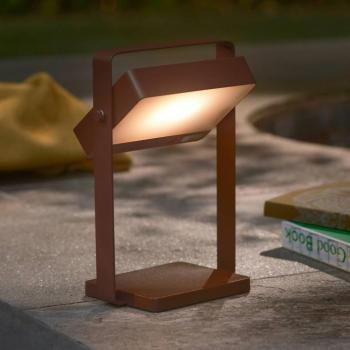 Saulio LED asztali világítás, barna, IP44, alumínium, USB, akkumulátor