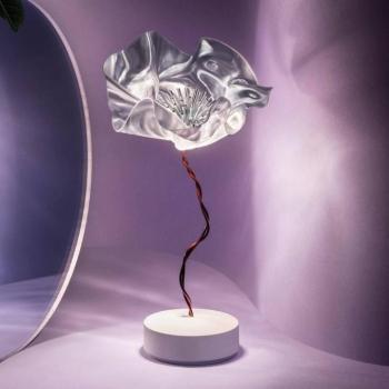 Slamp Lafleur LED asztali lámpa, akku, prizma kép