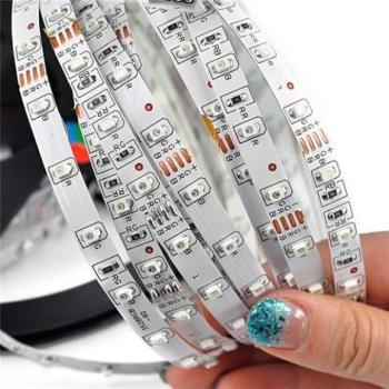 Színes 5m-es RGB 3528 típusú kültéri LED szalag szett távirányítóval kép