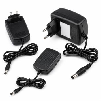 Tápegység kamerákhoz, LED szalagokhoz, DC12V adapter – kültéri és beltéri használatra (BBV) (BBL) kép