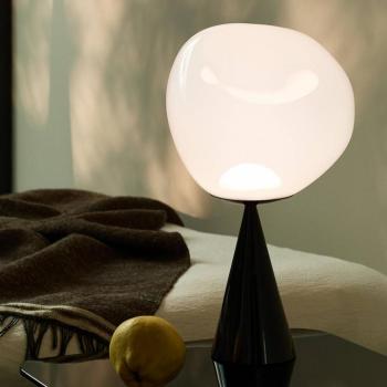 Tom Dixon LED asztali lámpa Melt Cone Fat, opál/fekete, 47 cm kép