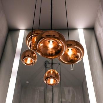 Tom Dixon LED lógó lámpa Void mini, réz kép