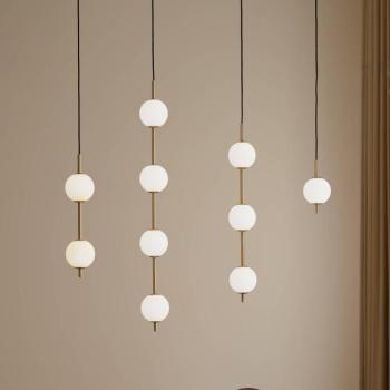 UMAGE LED lógó világítás Audrey, sárgaréz színű, 4 izzós. Ø 12 cm kép