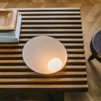 Vibia Musa 7402 LED asztali világítás, fekvő, taupe kép