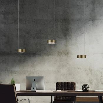 Zera-3 LED lógó lámpa, hossza 120 cm, bronz színű, prizmás burával kép